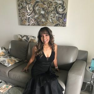 Meet your Posher, Denise